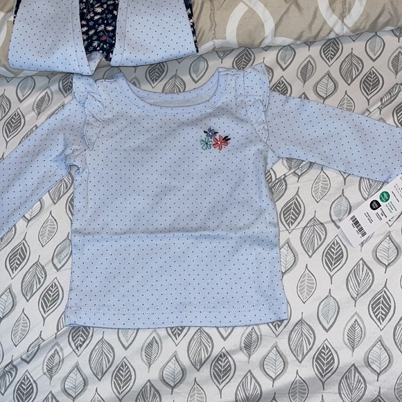 Carters BabyGirl NWT 4-Pack Long-Sleeve Floral & Polka Dot set.  Size 3 months. - Picture 4 of 6